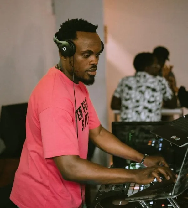 Bamos DJ set the pace for Old School Soiree Vol 17