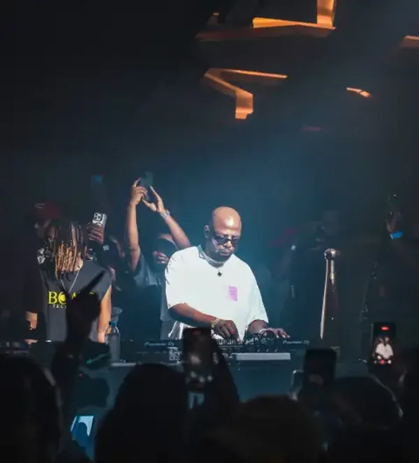DJ Maphorisa Playing At Aura