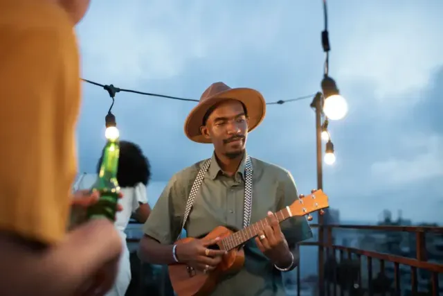 Mojjo at 1 Afro Urban Sundowner RnB Rhythms & Roots Brunch
